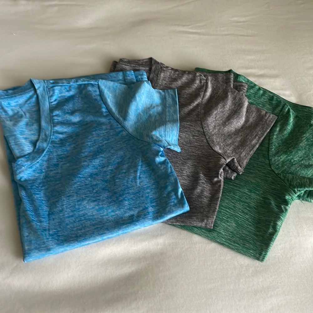 3 NEW small Women’s V-neck tri-blend shirts